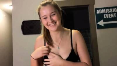 Blowjob and cumshot with college girl - drtuber.com