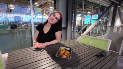 Fucking Waitress At Top Golf 4k Twitter Thegorillagrip - hclips.com