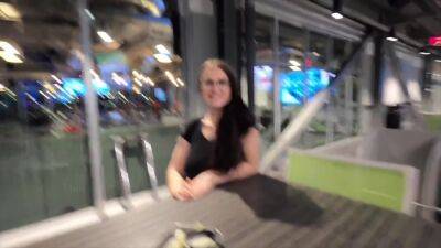 Fucking Waitress At Top Golf 4k Twitter Thegorillagrip - hclips.com