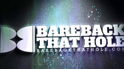 BAREBACKTHATHOLE Topher Mitchels And Geoff Gregorio Breed - drtuber.com