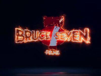 Bruce VII (Vii) - Kelly - BRUCE SEVEN- Abbey Gale, Jill Kelly and Sydney St.James - drtuber.com