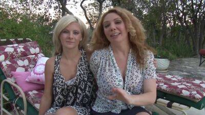 Lesbian MILFs outdoors - horny housewives - sunporno.com