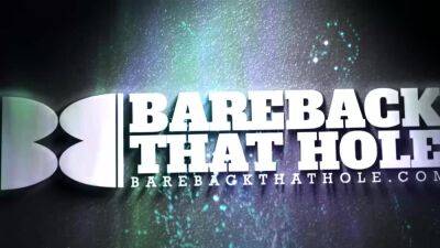 BAREBACKTHATHOLE Athletic Ethan Chase Barebacks Kryz XXX - drtuber.com