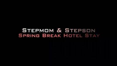 stepmom son hotel - sunporno.com