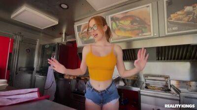 Fuck Truck On Pornhd With - Scarlett Jones - hclips.com