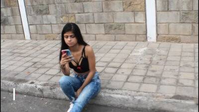 Hindi Sex - I fuck a girl I meet on the street - Spanish porn - sunporno.com - India - Spain - Colombia
