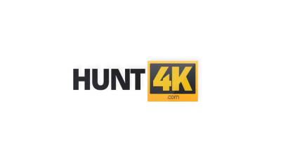 HUNT4K. For cash smart man gets access to pussy of thiefs hot girlfriend - sunporno.com - Russia