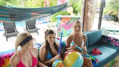 Bikini besties need cock after pool party - icpvid.com