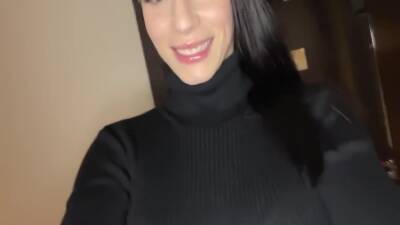 Trip In Paris Ends Up With A Dick In My Ass 7 Min - hclips.com