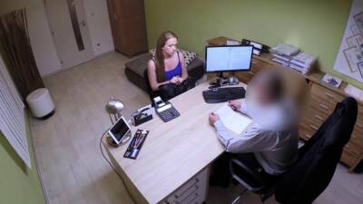 VIP4K. Naughty bank worker lures a sexy babe - nvdvid.com - Czech Republic