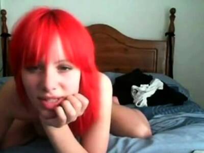 Hayley Williams Look-A-Like Camgirl - drtuber.com