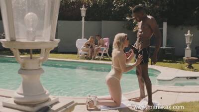 Tina - Tina gets fucked poolside by a big black cock - sexu.com