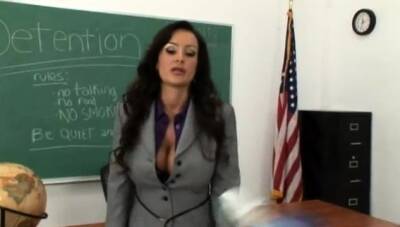 Lisa Ann - Desktop banging for hot teacher Lisa Ann - nvdvid.com