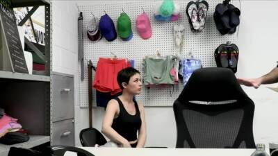 Short hair MILF pilfer fucked at the office - nvdvid.com