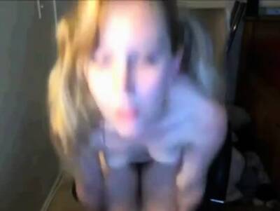 Naked Girl Smoking on Cam - drtuber.com