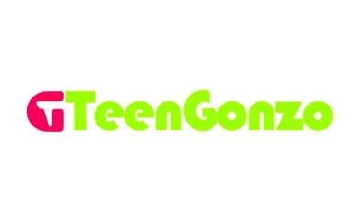 TEENGONZO Hunter Paige is a naughty cock gobbler - drtuber.com