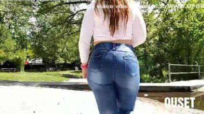 Latina With A Big Ass Gets Fucked In The River - upornia.com