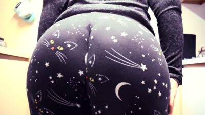 Bubble Butt Kitty Pants Wedgie - hclips.com