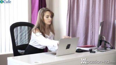 Kimmy Granger - Hot and beautiful secretary Kimmy Granger spreads legs to be fucked missionary - sunporno.com