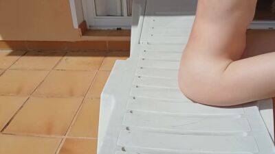 I Need To Pee Desperately While Sunbathing - hclips.com