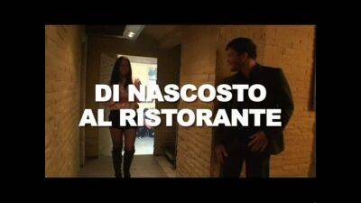 Di nascosto al ristorante - sunporno.com - Italy