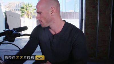 Johnny Sins - Tiffany Tyler - Tiffany - Tiffany Tyler & Johnny Sins - cooling - sexu.com