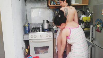 El Esta Enojada, Pero Tuvimos Sexo En La Cocina!!! 6 Min - hclips.com