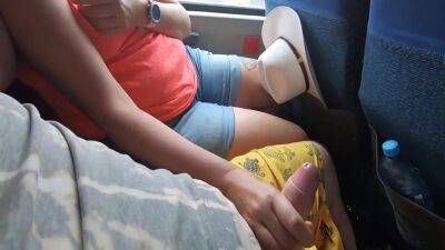 Blowjob On Public Bus With Handjob & Cum Swallow 4 Min - upornia.com