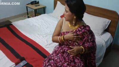 Husband Ne Phada Wife Kki Chut - upornia.com - India