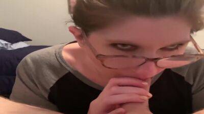 Nerdy Girlfriend Gives Sensual Blowjob - hclips.com