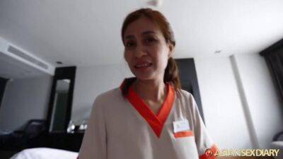 Thai lewd MILF thrilling xxx scene - sunporno.com - Thailand