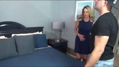 cougar - Cougar And Stepson Have Sex In A Hotel Room - sunporno.com