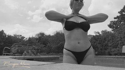 Boobs Tease At The Pool Black And White - upornia.com