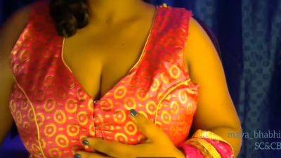 Bhabhi Showing Her Cloth Under Boobs Willingly - hclips.com - India