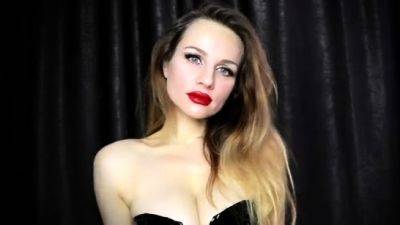 Miss Eva Noir - Eyes or Lips - drtuber.com