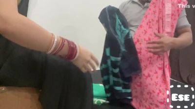 Salesman Fucks Village Bhabhi - hclips.com - India