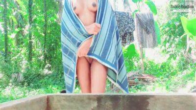 18+ Collage Girl Outdoor Bath Fun 2023 - hclips.com