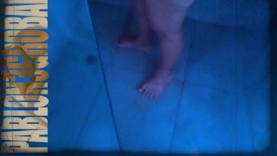 Midget So Thick Tiny & Wett Shower Time - hclips.com