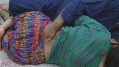 Honey - Honey Moon In Rina Bhabhi Ke Sath Devar Ne Ki Chudai Desi Bhabhi Hot Video - hotmovs.com - India