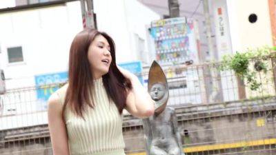 0002305_三十路デカパイの日本人女性が腰振りロデオする人妻NTRのＳＥＸ - txxx.com - Japan
