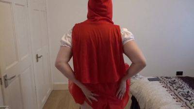 Slutty Red Riding-hood Does A Striptease - upornia.com - Britain
