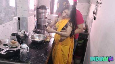 Hot Desi Bhabhi Kitchen Sex With Husband - txxx.com - India