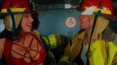 Hot Squirting - Firefighter Angelas White Fuckfest - upornia.com