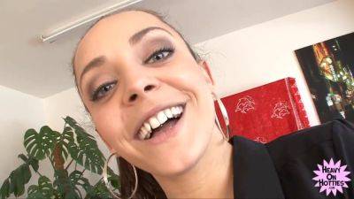 Voulez Vous Coucher With Liza Del Sierra - HeavyOnHotties - hotmovs.com