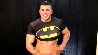 Batman super cock - drtuber.com