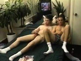 Twink boy sucks his lover and then rides his subrigid cock - drtuber.com