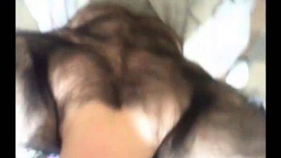 Extremely hairy dude with hairy back - drtuber.com