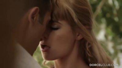 Making Love With Charming Blondie - videooxxx.com