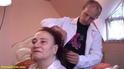 mature rough fucked by hairdresser - hotmovs.com