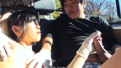 Yui Kyouno fooled to suck cock to become a model. In a car, - drtuber.com